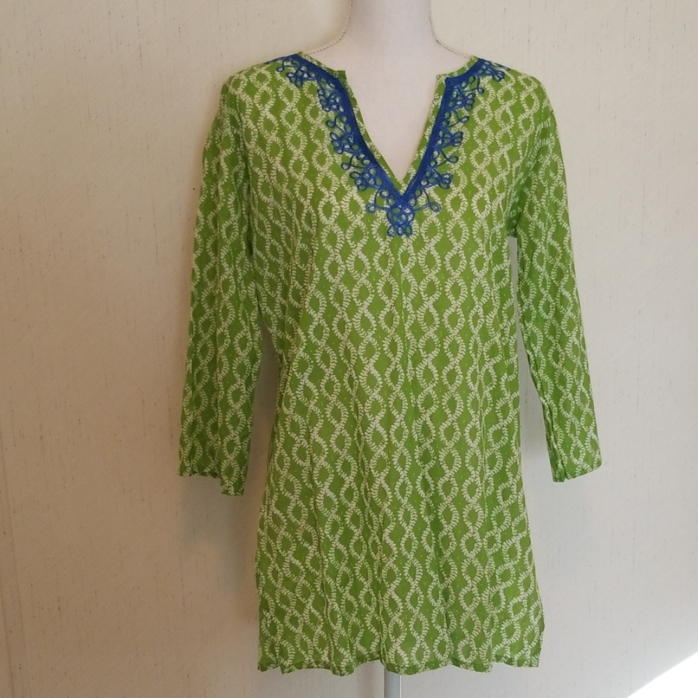 A30 - Rock Flower Paper 3/4" sleeve tunic